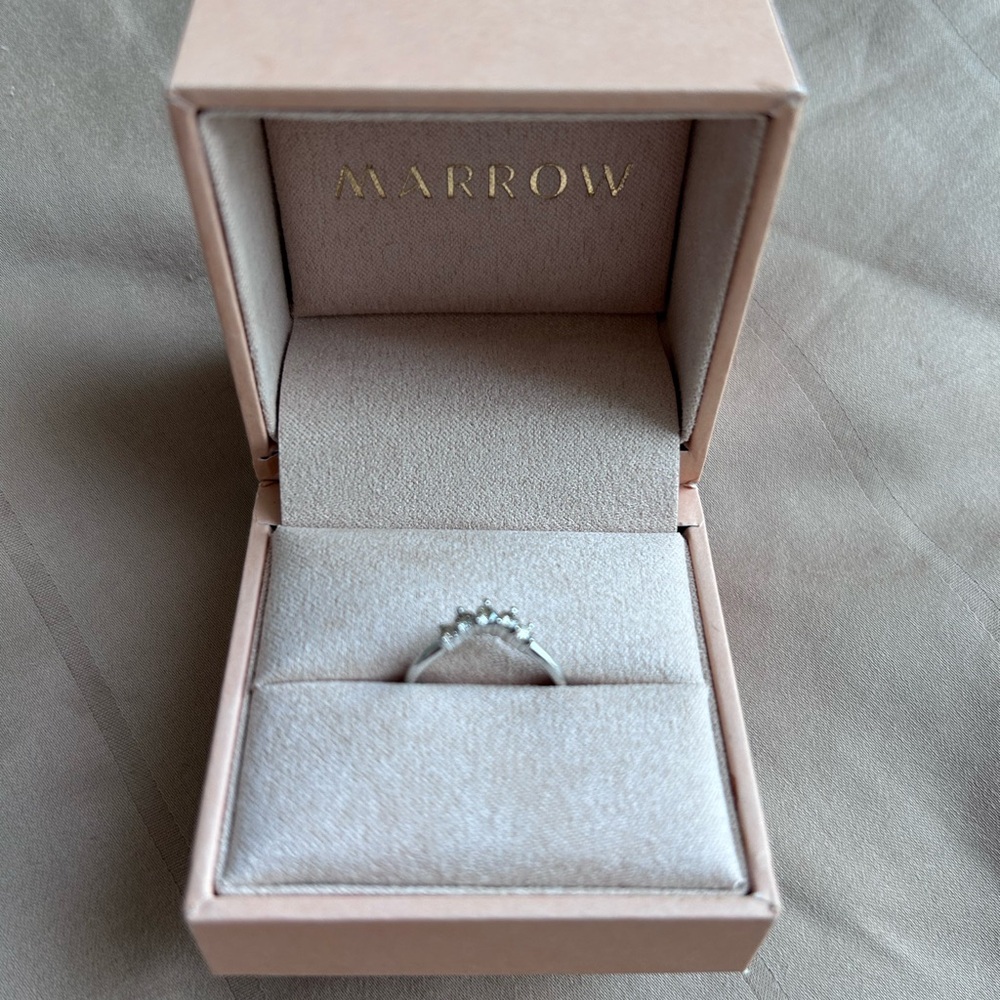 Marrow Fine 14K White Gold Champagne Mini Headdress Ring Size 5.5